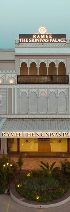Ramee The Srinivas Palace，位于普杰的酒店