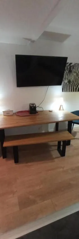 Appartement cosy à 30 mn de Paris，位于Évry-les-Châteaux的酒店