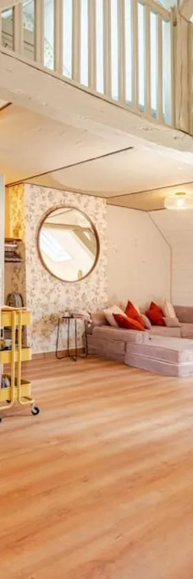 Countryside Cottage samois-sur-seine，位于萨穆瓦叙尔塞纳的酒店