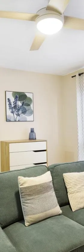 Apartamento Con Piscina Arinaga，位于阿里纳加的酒店