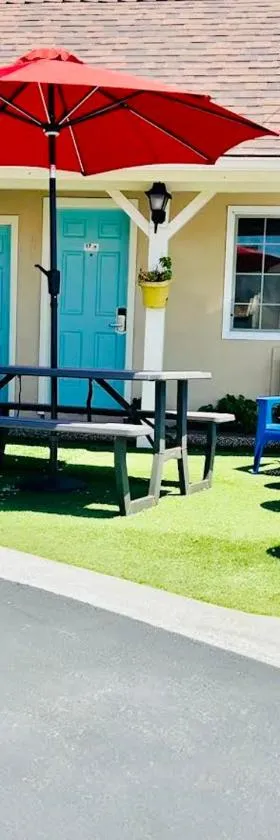 Central Coast Inn Cayucos，位于卡幽卡思的酒店