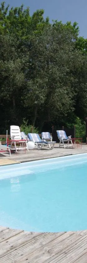 chambre sérénité，位于Condé-sur-Noireau的酒店