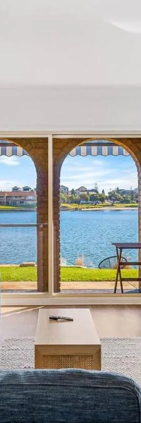 Lakeside Mews，位于Grange的酒店