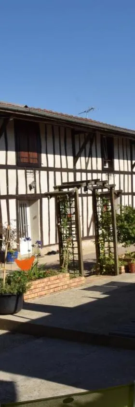 La Sente des Vignes，位于Hauteville的酒店