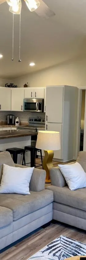 Cozy 3 Bedroom Vacation Home，位于北港的酒店