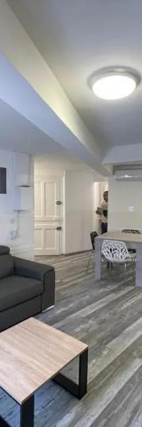 Appartement Agility proche LDLC Arena Stade Groupama Lyon Eurexpo，位于Pont-de-Chéruy的酒店