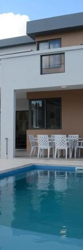 Casa Blue Print Mahebourg，位于马埃堡的酒店
