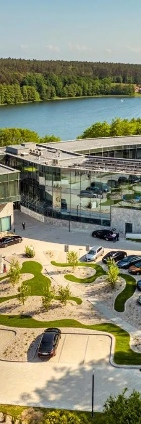 Hotel GLAR Conference & SPA，位于维塞乌卡的酒店