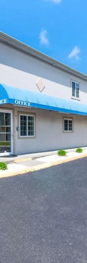 Econo Lodge Bethel - Danbury，位于贝瑟尔的酒店