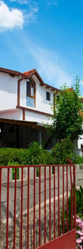 Arаbeska Family Winery & Apartments，位于卡瓦达尔奇的酒店