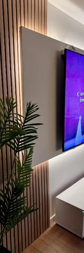 Appartement moderne，位于Bussières-lès-Belmont的酒店
