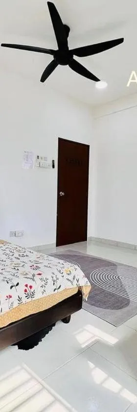 Asmaa Homestay Kota Masai Pasir Gudang，位于巴西古当的酒店