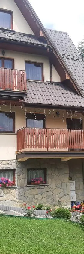 Pokoje Gościnne U Janusza，位于穆扎希赫尔的酒店