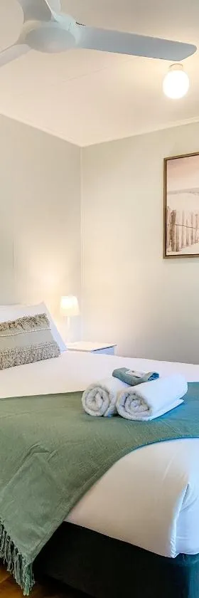 Beachside Units in the heart of Bargara，位于巴加拉的酒店