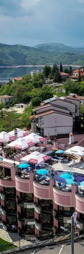 MOBI DICK Family Hotel，位于格拉瓦塔斯的酒店