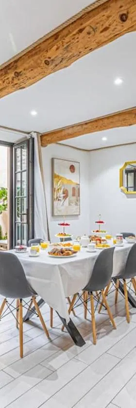 Maison Rénovée Calme & Confort à 20 min de Monaco，位于Peille的酒店