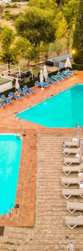 Hotel Finca Los Abetos，位于科尔多瓦的酒店