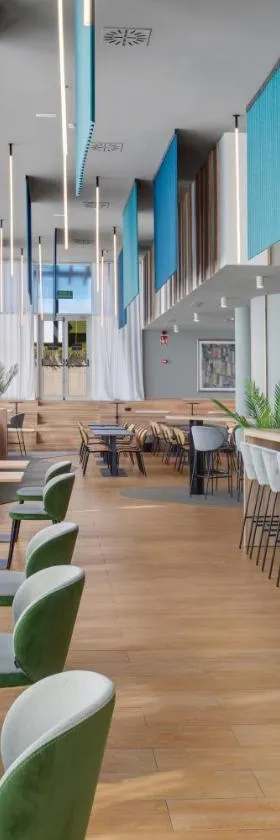B&B HOTEL Barcelona Viladecans，位于维拉德塞斯的酒店