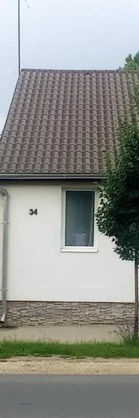 Servus Vendégház，位于Lengyeltóti的酒店