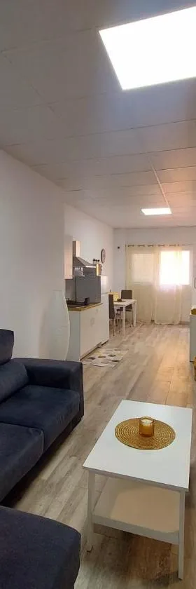 Bonito y moderno apartamento en Buzanada，位于Buzanada的酒店