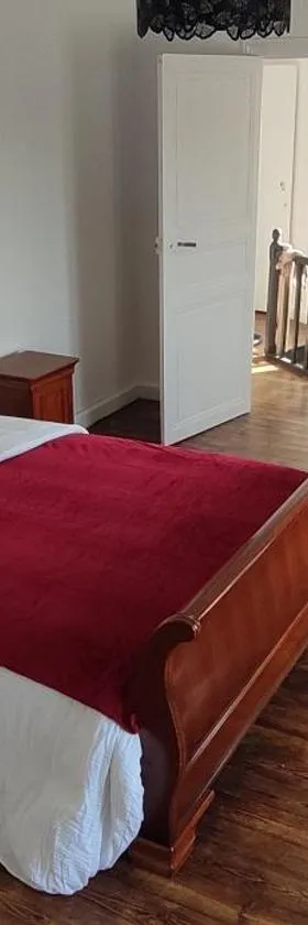 Gîte 4 Personnes à 20 MN Futuroscope，位于Champigny-le-Sec的酒店