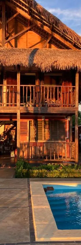 Lodge Villa MAYANKI，位于Dzamandzar的酒店