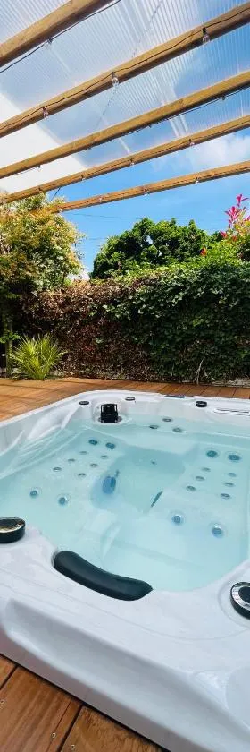 La Parenthèse Spa，位于塔布的酒店