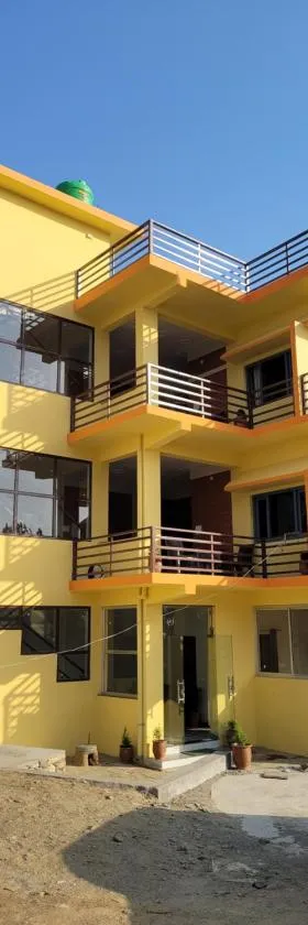 11 Gaon Homestay Lansdowne，位于兰斯顿的酒店