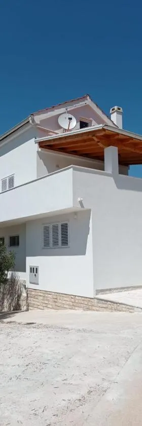 Apartmani Božava，位于博扎瓦的酒店