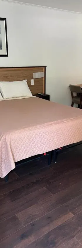 卡德特汽车旅馆，位于康沃尔哈德逊的酒店