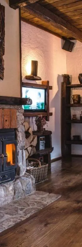 Holiday Home Gorski Lazi，位于Tršće的酒店