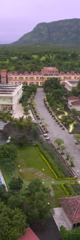 juSTa Rudra Resort & Spa，位于科拉德的酒店