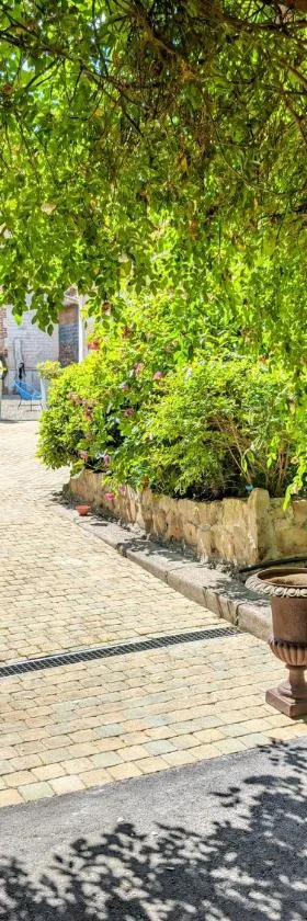 Le Relais du Beffroi & SPA，位于圣里基耶的酒店