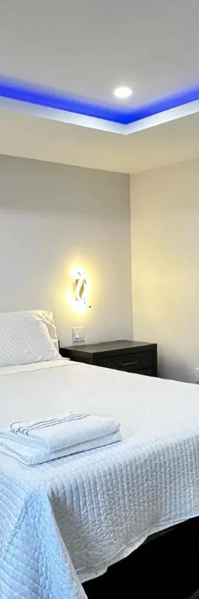 Getaway Private Suite C，位于鲁兹的酒店