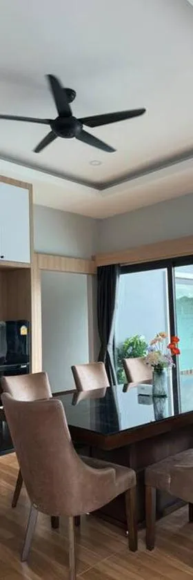 Sun Ray Private Pool villa 3 bed，位于Ao Nang 的酒店