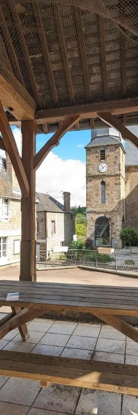 Vivez dans un magnifique village Normand，位于La Carneille的酒店