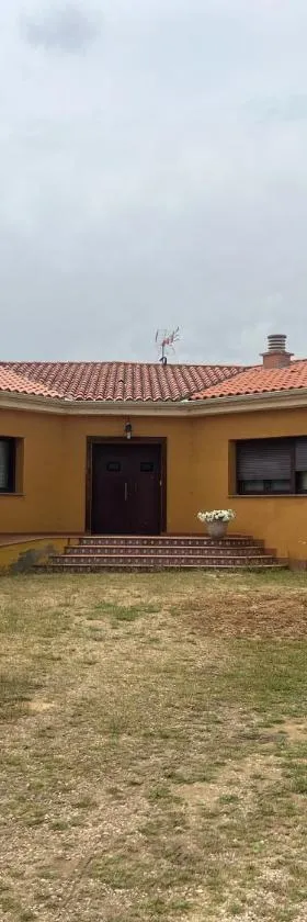 Hotel rural La yagona，位于Entrala的酒店