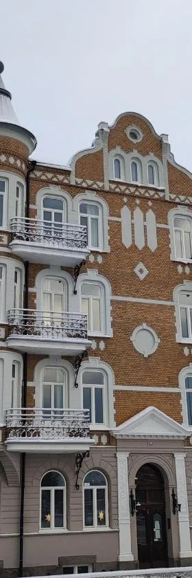 Home Hotel Plaza，位于卡尔斯塔德的酒店