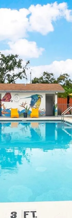 Home 1 Suites Extended Stay - Kissimmee，位于基西米的酒店