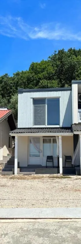 Apartmani Bošnjak，位于斯塔利格拉德-帕克利尼卡的酒店