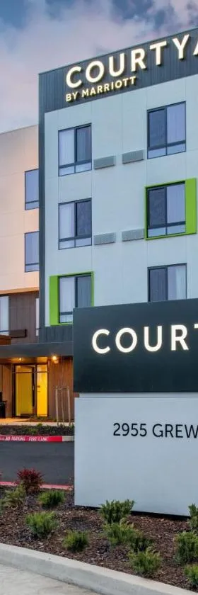 Courtyard by Marriott Modesto North，位于莫德斯托的酒店