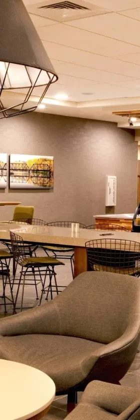 威斯特徹斯特县杨克斯万怡酒店，位于扬克斯的酒店