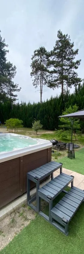 Au Ch'ti SPA，位于Villeny的酒店