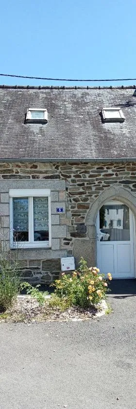 Ti an traõn le petit gîte en cœur de Bretagne，位于卡尔艾普卢盖的酒店