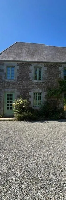 chambre d'hote a la ferme，位于Lengronne的酒店