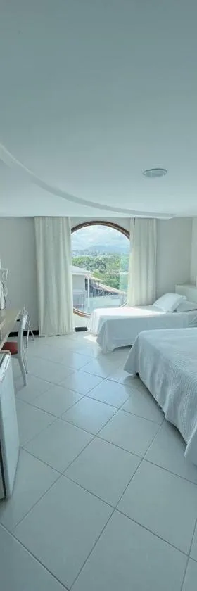 Violeta Meaípe Hotel，位于瓜拉派瑞的酒店