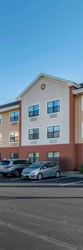 Extended Stay America Select Suites - Peoria - North，位于皮奥里亚的酒店