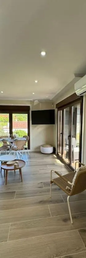 Vivienda junto a la playa de Loira，位于Seixo的酒店