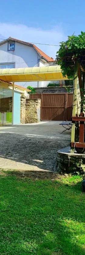 A Casiña do Río，位于Neda的酒店