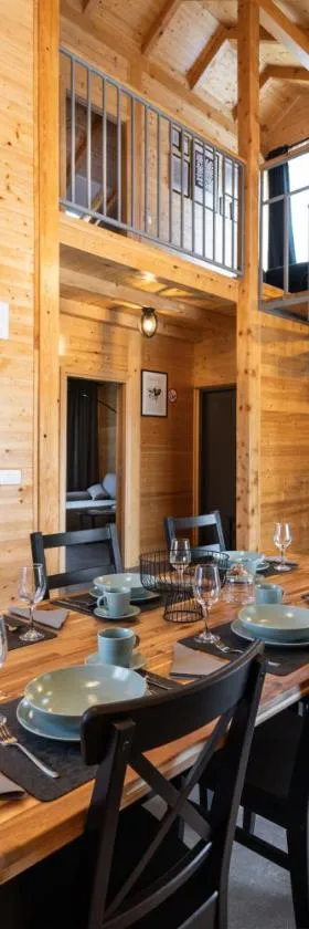 Drvena bajka Ville za odmor Magnolia i Kamelia，位于比尔杰的酒店